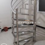 پله استیل شیشه ای