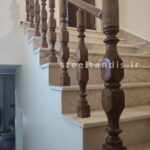 نرده چوبی و استیل طلایی