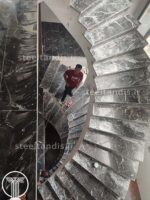 نرده پایه سفید چوبی استیل